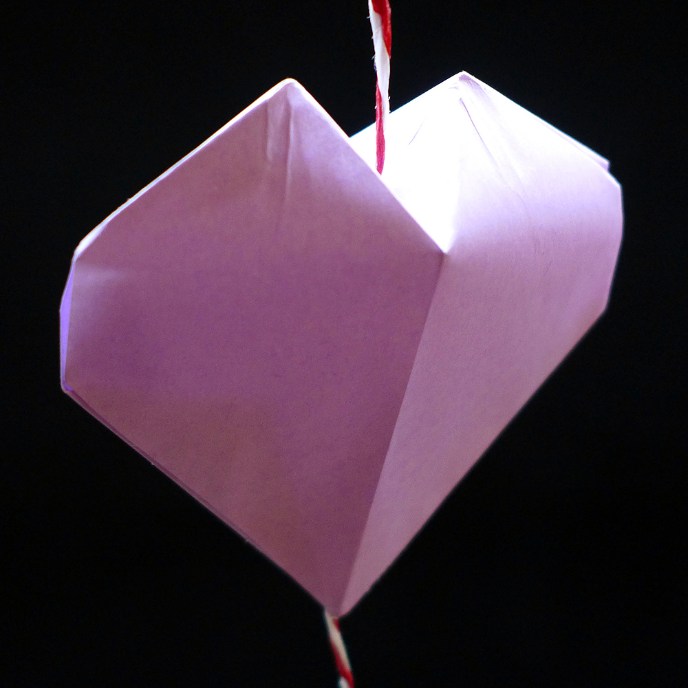 Pastel hearts garland