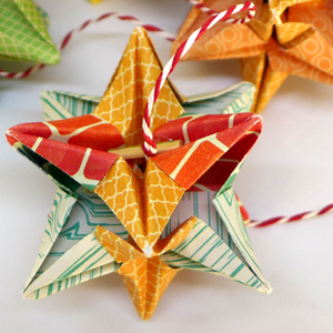 Mini 12 pointed star garland